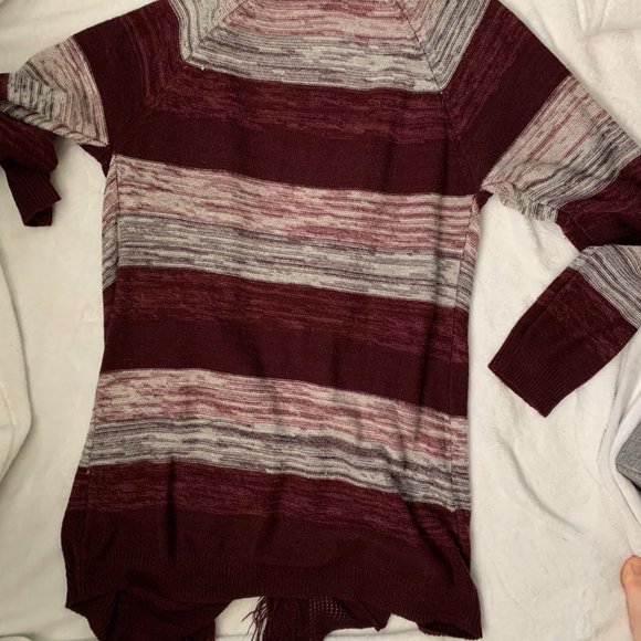 Cardigan - Picture 2 of 2